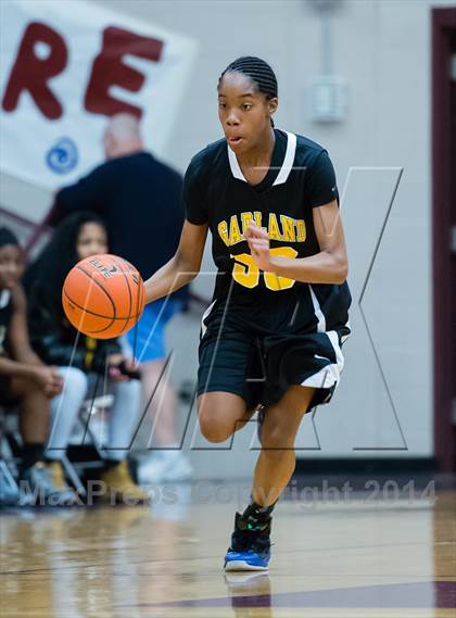 Thumbnail 2 in Garland vs Rowlett photogallery.