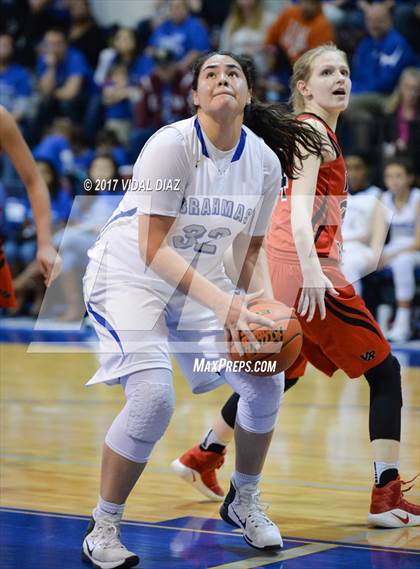 Thumbnail 3 in Vista Ridge vs. MacArthur photogallery.