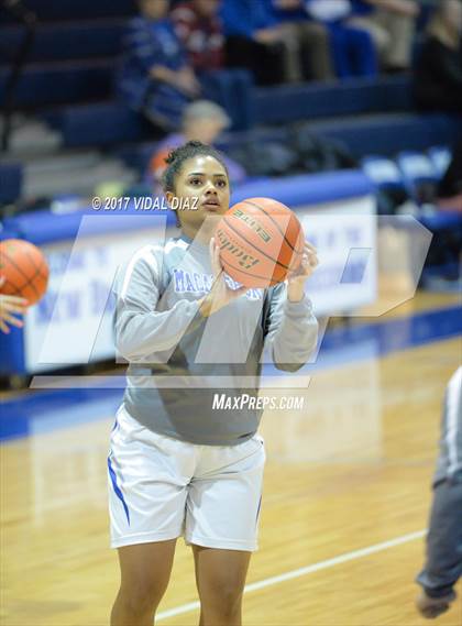 Thumbnail 3 in Vista Ridge vs. MacArthur photogallery.