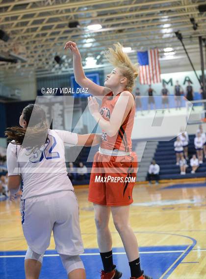 Thumbnail 2 in Vista Ridge vs. MacArthur photogallery.