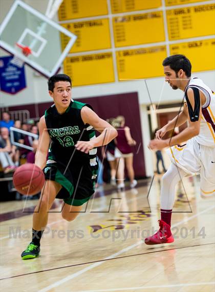 Thumbnail 1 in Thousand Oaks @ Simi Valley photogallery.