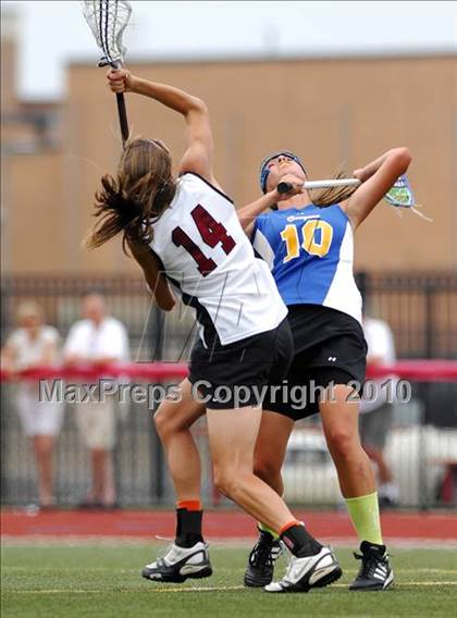 Thumbnail 3 in Radnor vs. Downingtown East (PIAA Quarterfinal) photogallery.