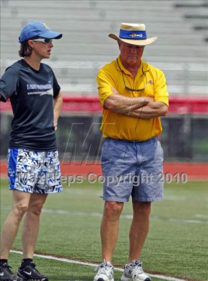 Thumbnail 2 in Radnor vs. Downingtown East (PIAA Quarterfinal) photogallery.
