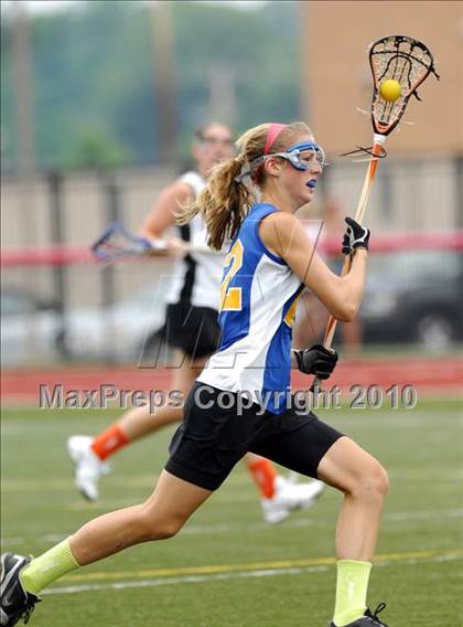 Thumbnail 1 in Radnor vs. Downingtown East (PIAA Quarterfinal) photogallery.