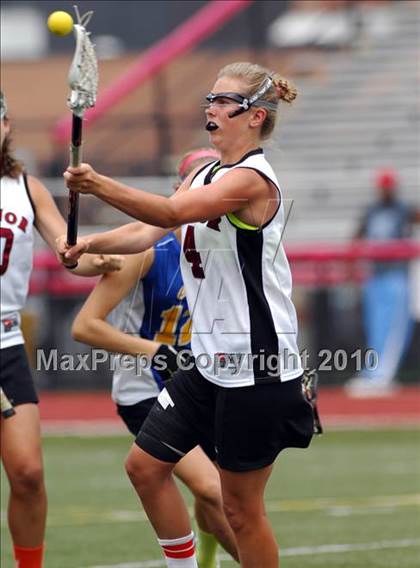 Thumbnail 3 in Radnor vs. Downingtown East (PIAA Quarterfinal) photogallery.
