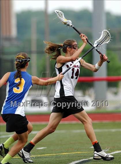 Thumbnail 3 in Radnor vs. Downingtown East (PIAA Quarterfinal) photogallery.