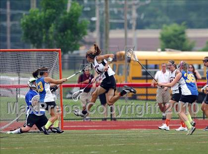Thumbnail 2 in Radnor vs. Downingtown East (PIAA Quarterfinal) photogallery.