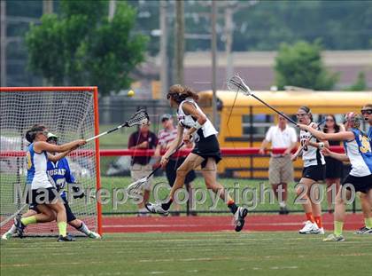 Thumbnail 1 in Radnor vs. Downingtown East (PIAA Quarterfinal) photogallery.