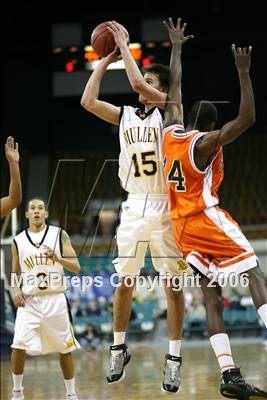 Thumbnail 3 in Gateway vs Mullen (Great 8 - 5A State Playoffs) photogallery.