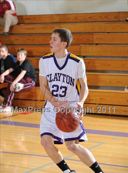 Thumbnail 2 in Clayton vs Winter (Clayton Holiday Tournament) photogallery.