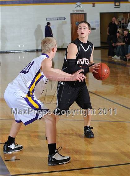Thumbnail 1 in Clayton vs Winter (Clayton Holiday Tournament) photogallery.