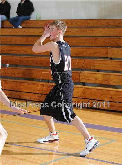 Thumbnail 3 in Clayton vs Winter (Clayton Holiday Tournament) photogallery.