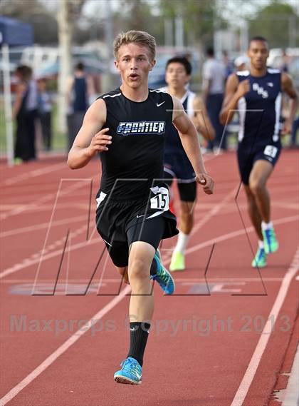 Thumbnail 2 in South West Yosemite League Meet #1 (1600m) photogallery.