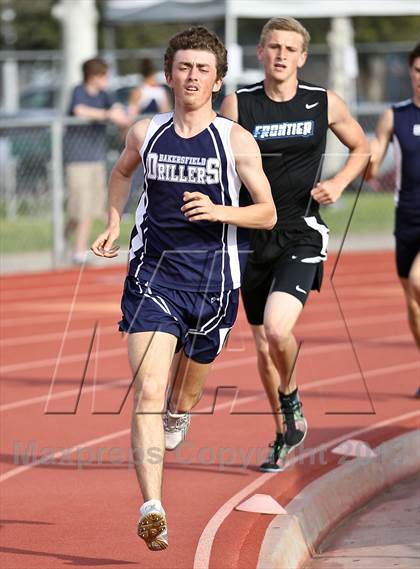 Thumbnail 2 in South West Yosemite League Meet #1 (1600m) photogallery.
