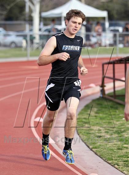 Thumbnail 2 in South West Yosemite League Meet #1 (1600m) photogallery.