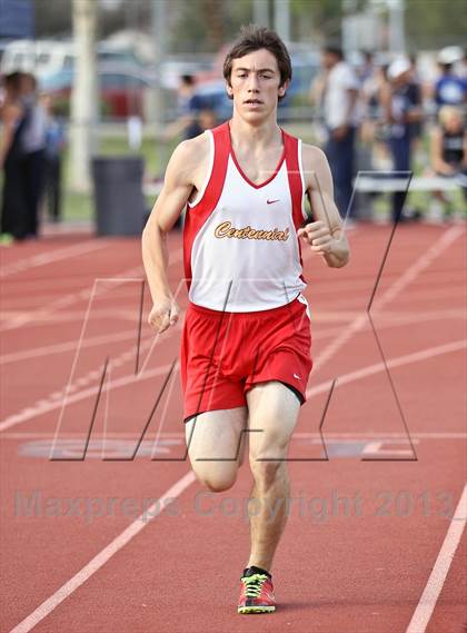 Thumbnail 2 in South West Yosemite League Meet #1 (1600m) photogallery.