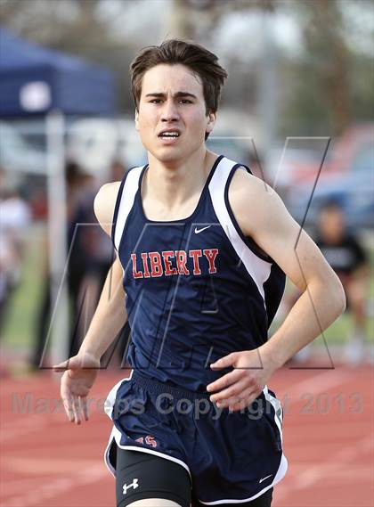 Thumbnail 2 in South West Yosemite League Meet #1 (1600m) photogallery.