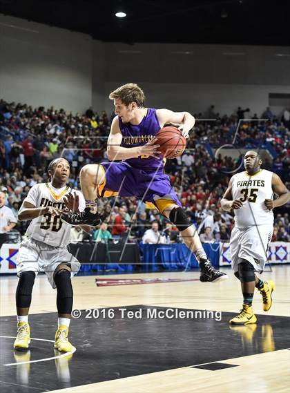 Thumbnail 1 in Emerson vs. Bay (AAA 1A Final) photogallery.