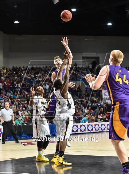 Thumbnail 2 in Emerson vs. Bay (AAA 1A Final) photogallery.