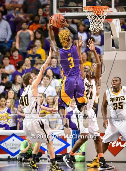 Thumbnail 3 in Emerson vs. Bay (AAA 1A Final) photogallery.