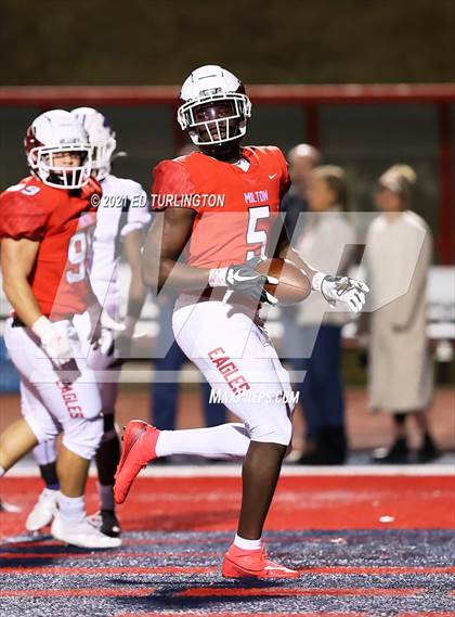 Thumbnail 2 in Duluth @ Milton (GHSA 7A Playoffs Round 1) photogallery.