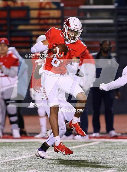 Thumbnail 3 in Duluth @ Milton (GHSA 7A Playoffs Round 1) photogallery.