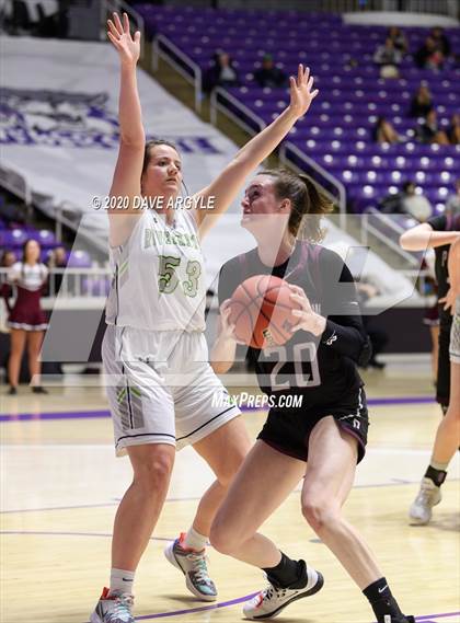 Thumbnail 3 in Pine View vs. Ridgeline (UHSAA 4A Quarterfinal) photogallery.