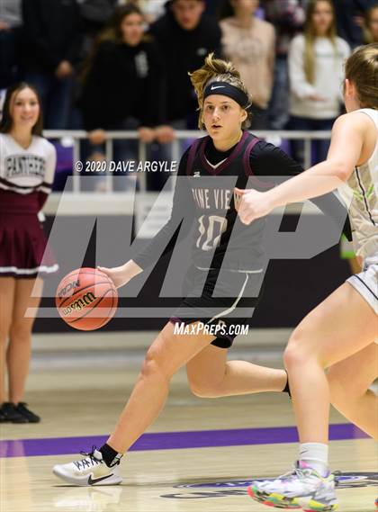 Thumbnail 3 in Pine View vs. Ridgeline (UHSAA 4A Quarterfinal) photogallery.