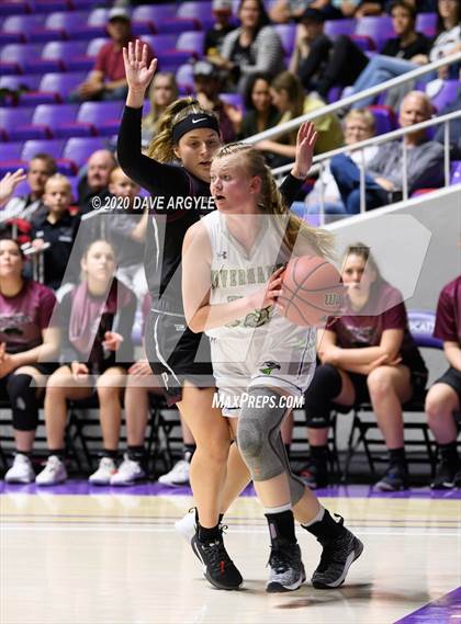 Thumbnail 3 in Pine View vs. Ridgeline (UHSAA 4A Quarterfinal) photogallery.