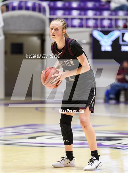 Thumbnail 2 in Pine View vs. Ridgeline (UHSAA 4A Quarterfinal) photogallery.