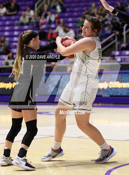 Thumbnail 1 in Pine View vs. Ridgeline (UHSAA 4A Quarterfinal) photogallery.