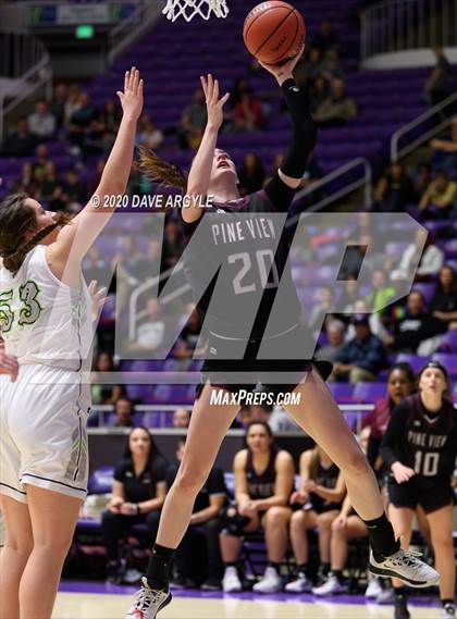Thumbnail 2 in Pine View vs. Ridgeline (UHSAA 4A Quarterfinal) photogallery.