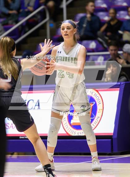 Thumbnail 2 in Pine View vs. Ridgeline (UHSAA 4A Quarterfinal) photogallery.