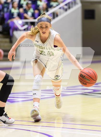 Thumbnail 2 in Pine View vs. Ridgeline (UHSAA 4A Quarterfinal) photogallery.