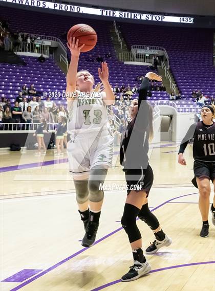 Thumbnail 2 in Pine View vs. Ridgeline (UHSAA 4A Quarterfinal) photogallery.