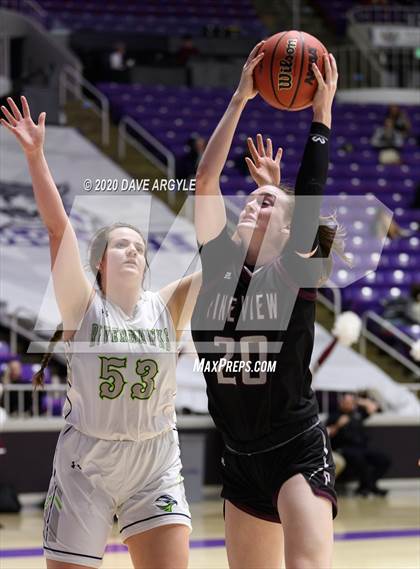 Thumbnail 1 in Pine View vs. Ridgeline (UHSAA 4A Quarterfinal) photogallery.