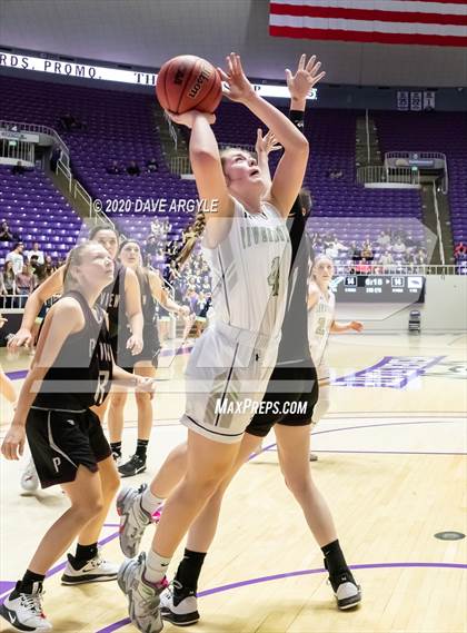 Thumbnail 3 in Pine View vs. Ridgeline (UHSAA 4A Quarterfinal) photogallery.