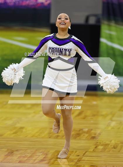 Thumbnail 1 in Douglas County CHSAA Spirit Poms photogallery.