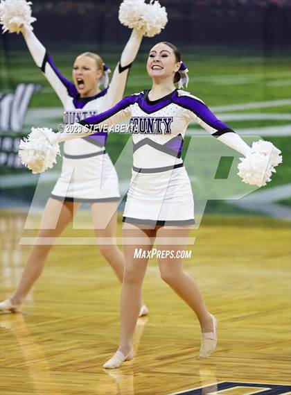 Thumbnail 3 in Douglas County CHSAA Spirit Poms photogallery.