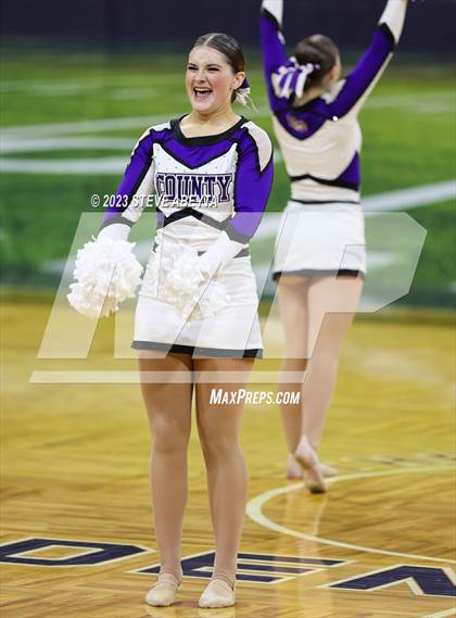 Thumbnail 3 in Douglas County CHSAA Spirit Poms photogallery.