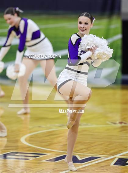 Thumbnail 3 in Douglas County CHSAA Spirit Poms photogallery.