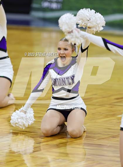 Thumbnail 1 in Douglas County CHSAA Spirit Poms photogallery.