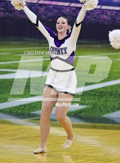 Thumbnail 1 in Douglas County CHSAA Spirit Poms photogallery.