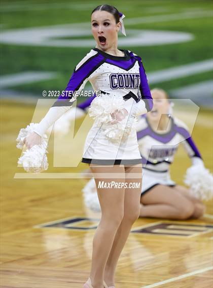Thumbnail 2 in Douglas County CHSAA Spirit Poms photogallery.