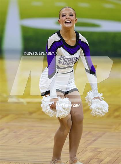 Thumbnail 1 in Douglas County CHSAA Spirit Poms photogallery.