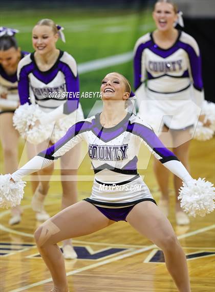 Thumbnail 1 in Douglas County CHSAA Spirit Poms photogallery.