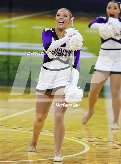 Thumbnail 1 in Douglas County CHSAA Spirit Poms photogallery.