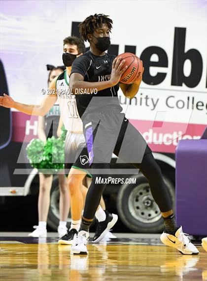 Thumbnail 2 in St. Mary's vs. Lutheran (CHSAA 3A State Final) photogallery.