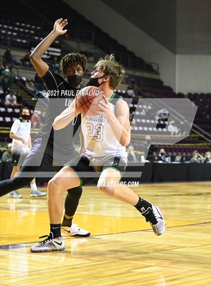 Thumbnail 2 in St. Mary's vs. Lutheran (CHSAA 3A State Final) photogallery.
