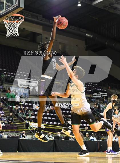 Thumbnail 2 in St. Mary's vs. Lutheran (CHSAA 3A State Final) photogallery.